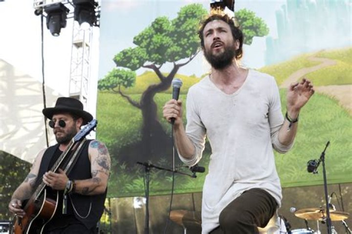 Edward Sharpe and the Magnetic Zeros: The Band That Blew Our Minds