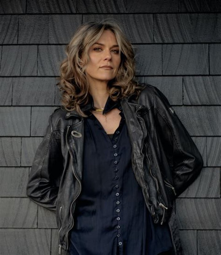 Hilarie Burton Diet: The Ultimate Guide to Her Healthy Lifestyle