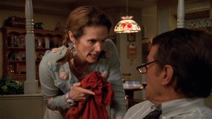 Julie Hagerty: The Queen of Witty Comedy and Timeless Talent