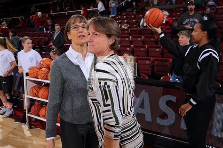 Tara VanDerveer Wife: The Inspiring Journey of a Basketball Legend's Partner